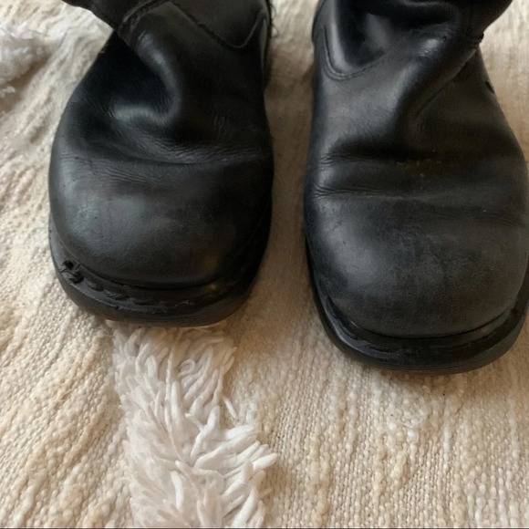 Doc Martens Black Leather Pull Boots - Picture 6 of 8